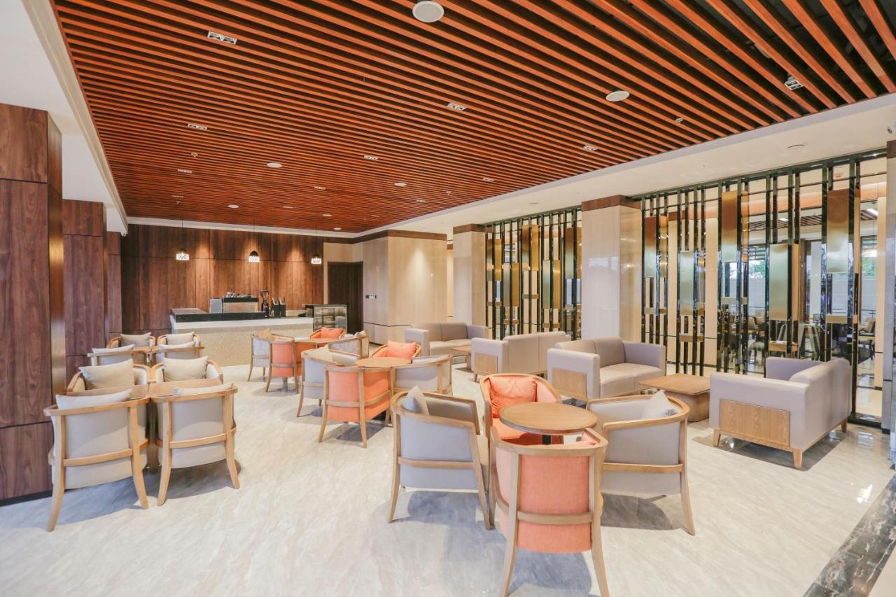 Hotel Casiana & Events Center Tagaytay Managed By Hii タガイタイ エクステリア 写真