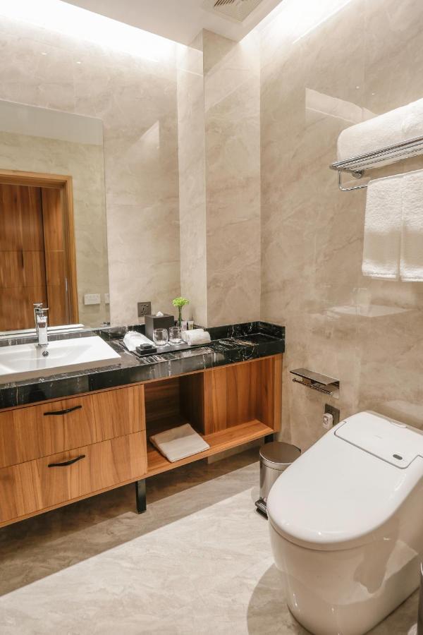 Hotel Casiana & Events Center Tagaytay Managed By Hii タガイタイ エクステリア 写真