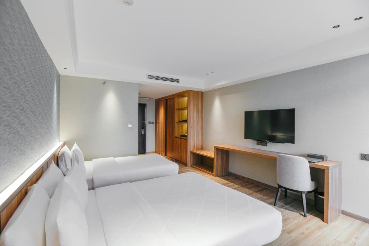 Hotel Casiana & Events Center Tagaytay Managed By Hii タガイタイ エクステリア 写真